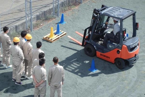 Forklift Course Training